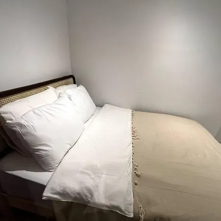 شقة Cozy 2br Renovated 1 Min To Metro اسطنبول